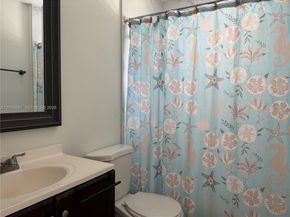 2323 Cleveland St, Hollywood FL 33020