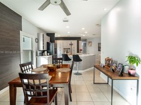 17082 NW 11th St, Pembroke Pines FL 33028