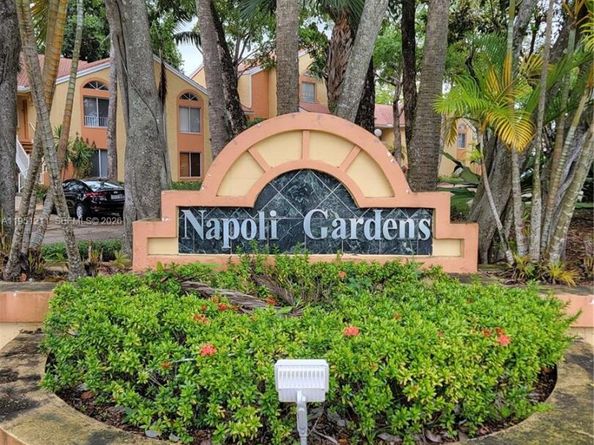 958 Coral Club Dr 958, Coral Springs FL 33071