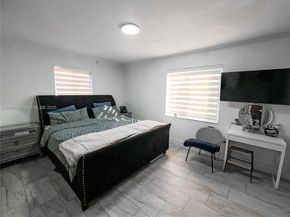 2403 Rodman St, Hollywood FL 33020