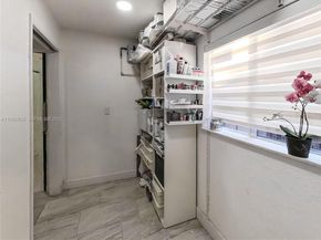 2403 Rodman St, Hollywood FL 33020