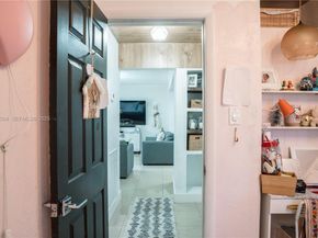 2403 Rodman St, Hollywood FL 33020