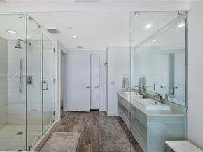 650 NE 32nd St 4306, Miami FL 33137