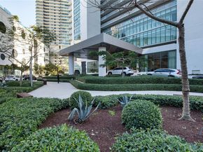 650 NE 32nd St 4306, Miami FL 33137