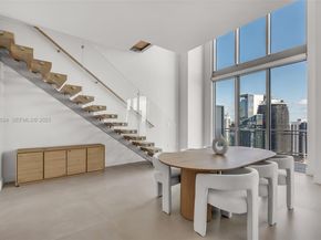 92 SW 3rd St 5204, Miami FL 33130