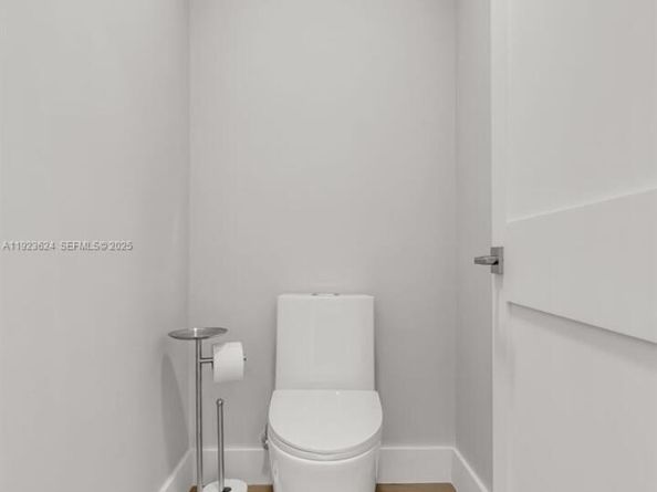 92 SW 3rd St 5204, Miami FL 33130