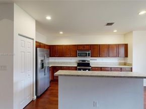 15460 SW 176th Ln, Miami FL 33187
