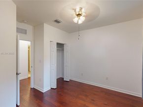 15460 SW 176th Ln, Miami FL 33187