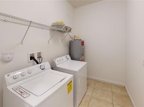 15460 SW 176th Ln, Miami FL 33187