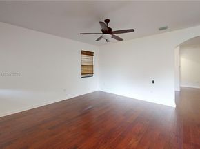 15460 SW 176th Ln, Miami FL 33187