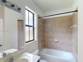 15460 SW 176th Ln, Miami FL 33187