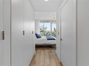 10 Venetian Way 501, Miami Beach FL 33139