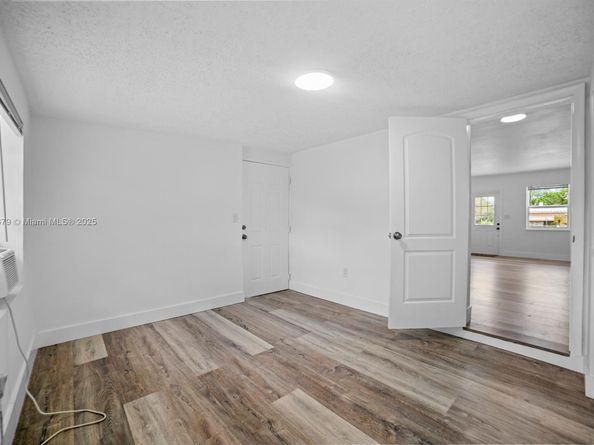 1631 NW 12th Ct, Fort Lauderdale FL 33311