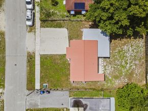 1631 NW 12th Ct, Fort Lauderdale FL 33311