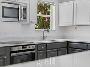 1631 NW 12th Ct, Fort Lauderdale FL 33311