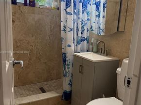 550 NW 135th St, North Miami FL 33168