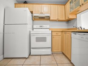 9310 Fontainebleau Blvd 203, Miami FL 33172