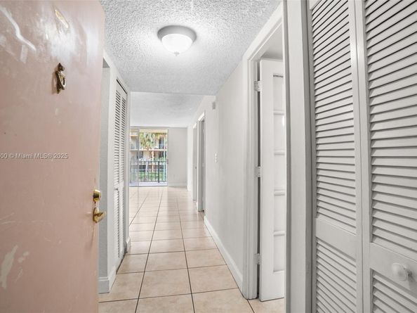 9310 Fontainebleau Blvd 203, Miami FL 33172