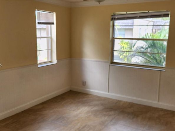2810 Riverside Dr 2034, Coral Springs FL 33065