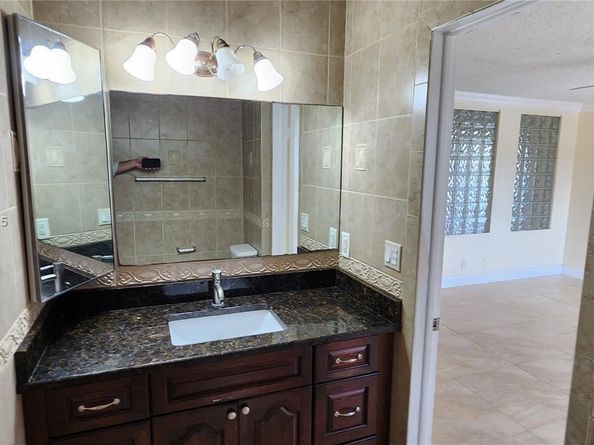 2810 Riverside Dr 2034, Coral Springs FL 33065
