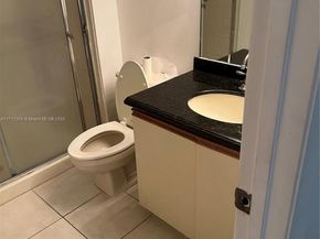 8871 Wiles Rd 208, Coral Springs FL 33067