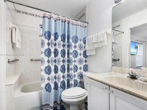 Undisclosed Address #A11834158, West Palm Beach FL 33407