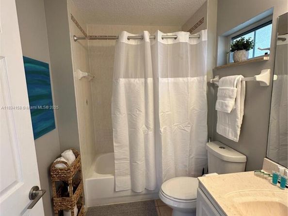 Undisclosed Address #A11834158, West Palm Beach FL 33407