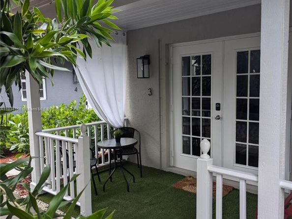 Undisclosed Address #A11834158, West Palm Beach FL 33407