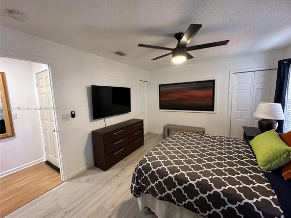 Undisclosed Address #A11834158, West Palm Beach FL 33407