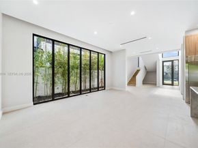 1117 SE 9th St, Fort Lauderdale FL 33316