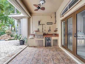 4936 NW 52nd Ave, Coconut Creek FL 33073