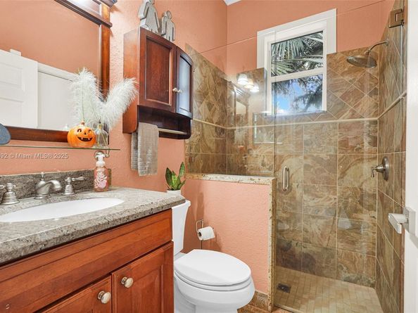 4936 NW 52nd Ave, Coconut Creek FL 33073