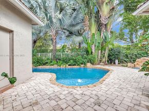 4936 NW 52nd Ave, Coconut Creek FL 33073