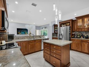 4936 NW 52nd Ave, Coconut Creek FL 33073