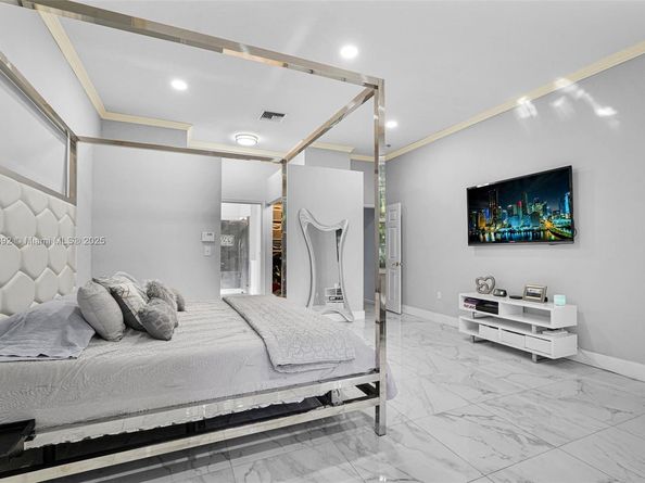 4936 NW 52nd Ave, Coconut Creek FL 33073