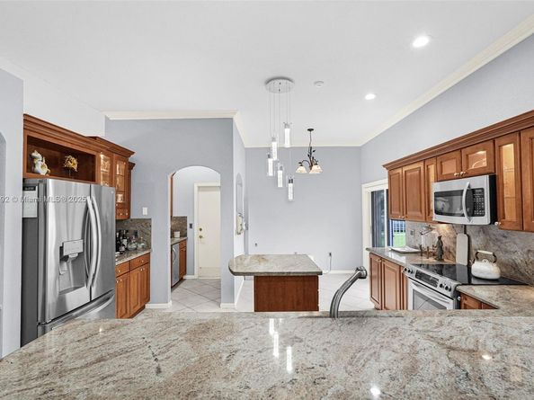 4936 NW 52nd Ave, Coconut Creek FL 33073