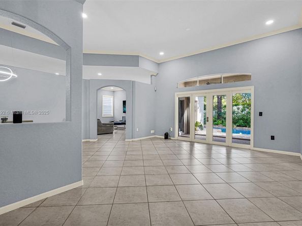 4936 NW 52nd Ave, Coconut Creek FL 33073