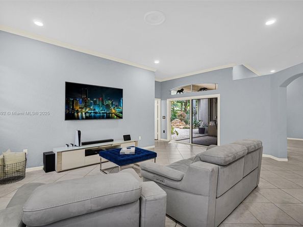 4936 NW 52nd Ave, Coconut Creek FL 33073