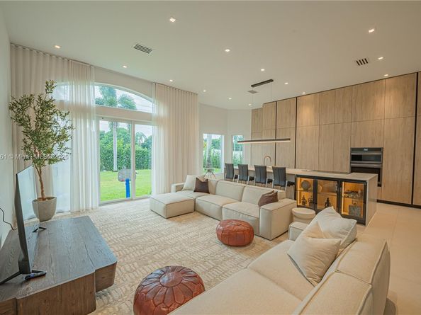 3234 SW 53rd Ct, Hollywood FL 33312