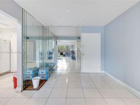 4848 NW 24th Ct 215, Lauderdale Lakes FL 33313
