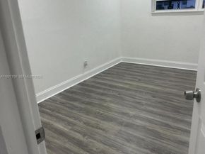 6750 Allen St, Hollywood FL 33024