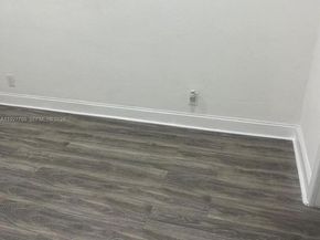 6750 Allen St, Hollywood FL 33024