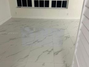 6750 Allen St, Hollywood FL 33024