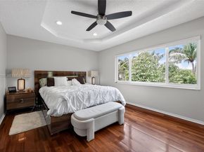 1776 NW 78th Ave, Pembroke Pines FL 33024