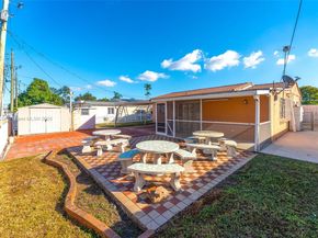 6841 SW 1st St, Miami FL 33144