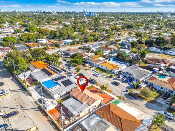 6841 SW 1st St, Miami FL 33144