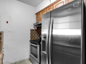 6841 SW 1st St, Miami FL 33144