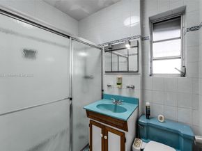 6841 SW 1st St, Miami FL 33144