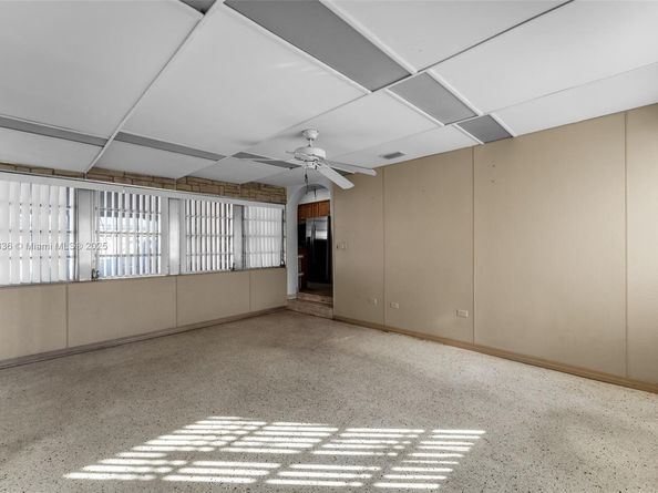 6841 SW 1st St, Miami FL 33144