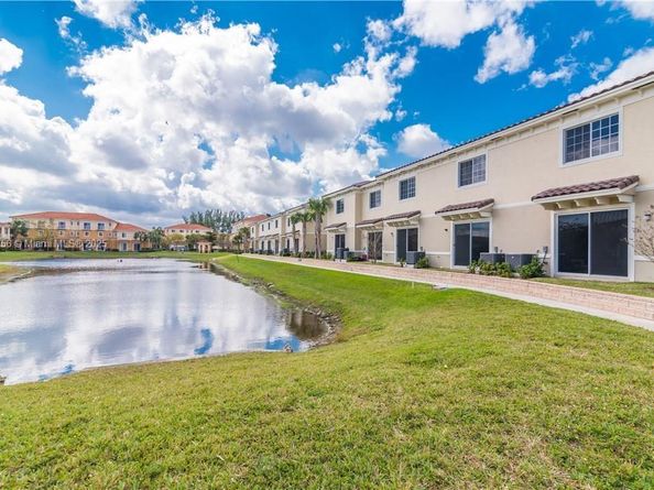 2664 SW 81st Ter 2666, Miramar FL 33025